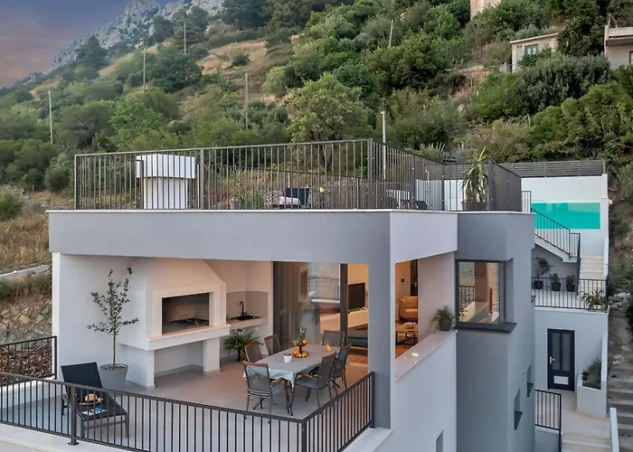 Roof Pool * Brela