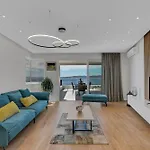Roof Pool * Brela