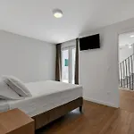 Roof Pool Villa *