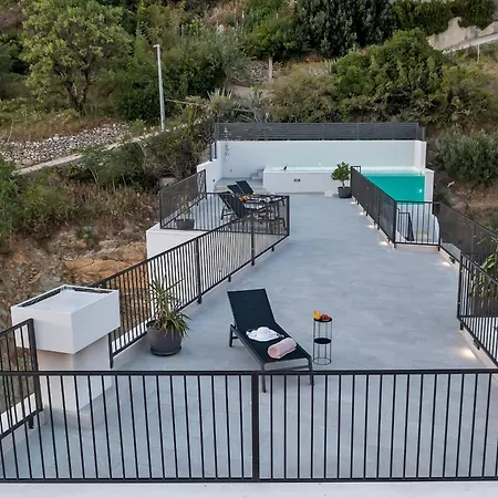 Roof Pool