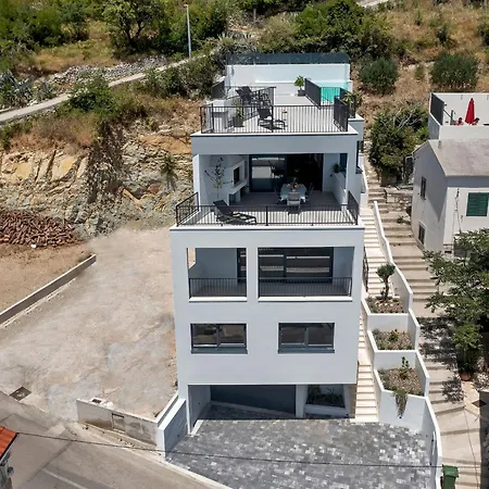 Roof Pool * 브렐라