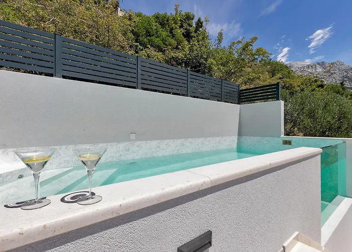 Roof Pool * 브렐라